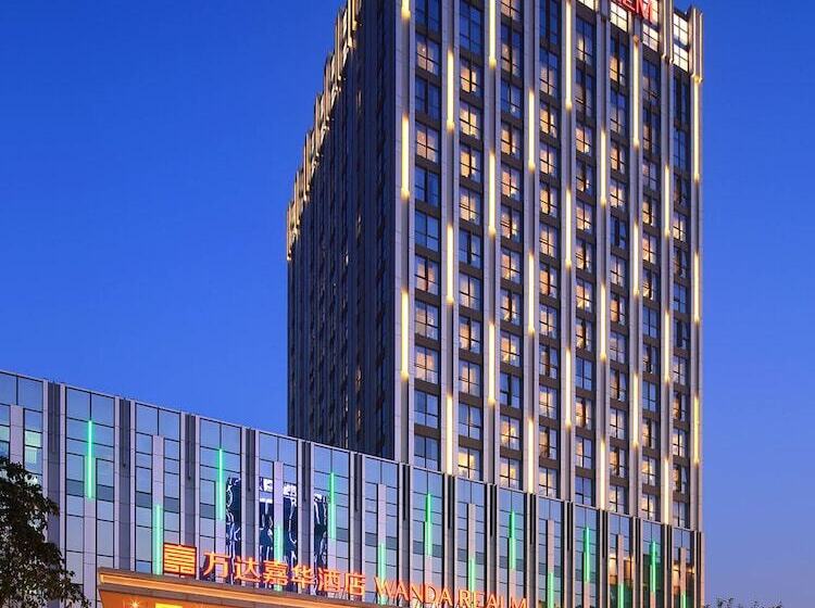 בית מלון כפרי Wanda Realm Neijiang