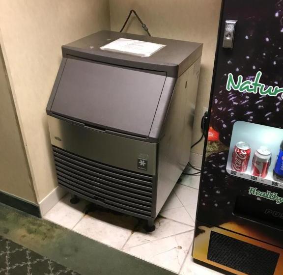 ホテル Lititz Inn And Suites