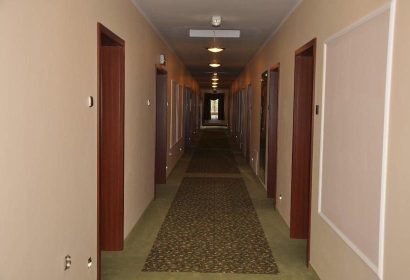 בית מלון כפרי Welski Health & Happiness Center