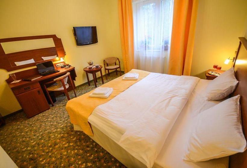 בית מלון כפרי Welski Health & Happiness Center