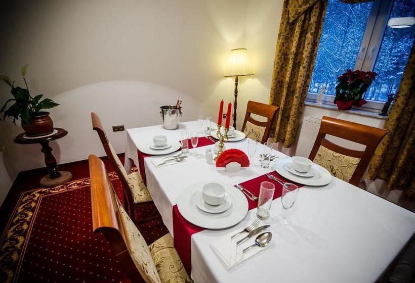 בית מלון כפרי Welski Health & Happiness Center