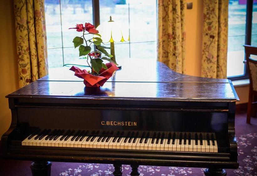 בית מלון כפרי Welski Health & Happiness Center