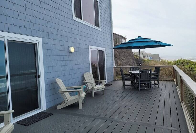 هتل West Beach Suites