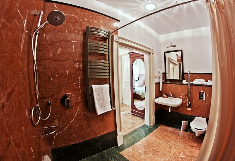 هتل Willa Różana   Ormonde Resorts