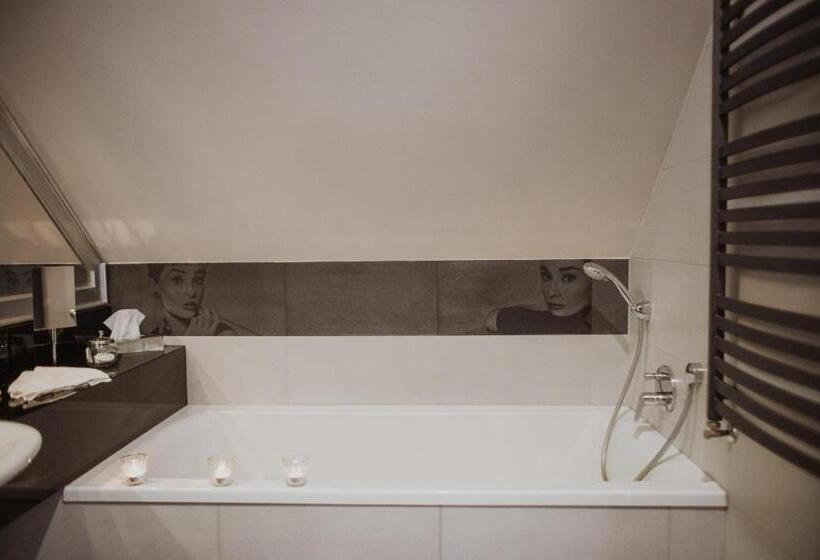 בית מלון כפרי Winny Dworek