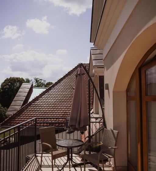 בית מלון כפרי Winny Dworek