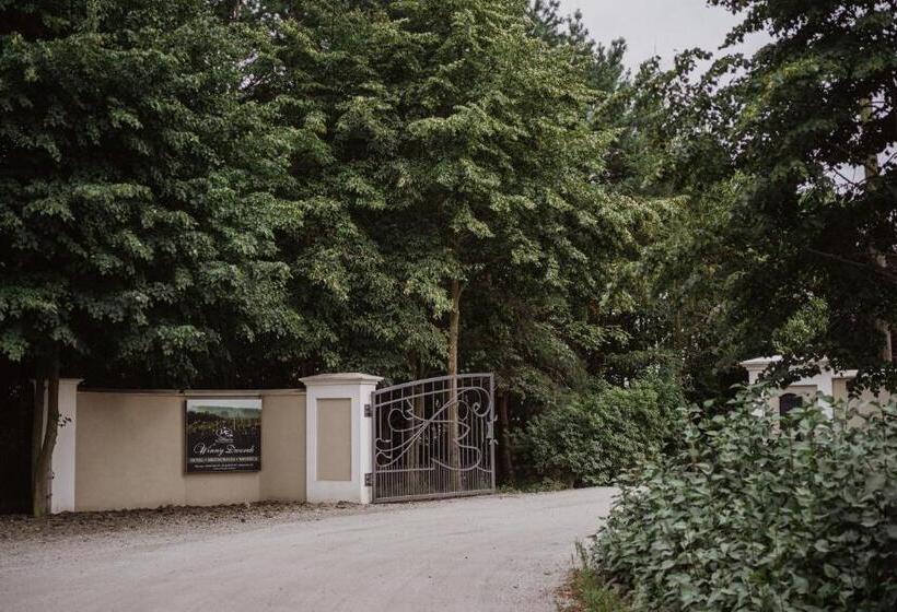 בית מלון כפרי Winny Dworek