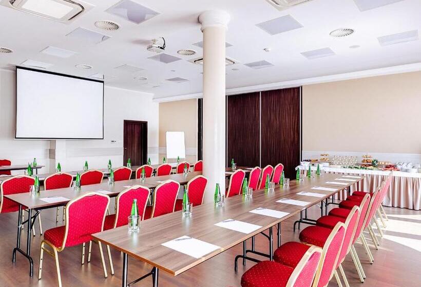 בית מלון כפרי Woiński Spa