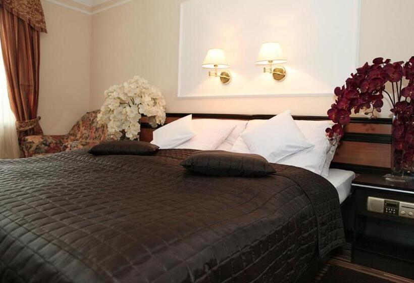 בית מלון כפרי Wzgórze Toskanii Conferences & Restaurant