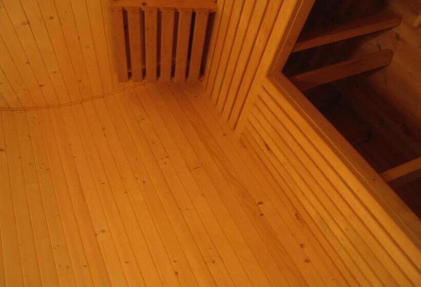 בית מלון כפרי Zamek Dobra