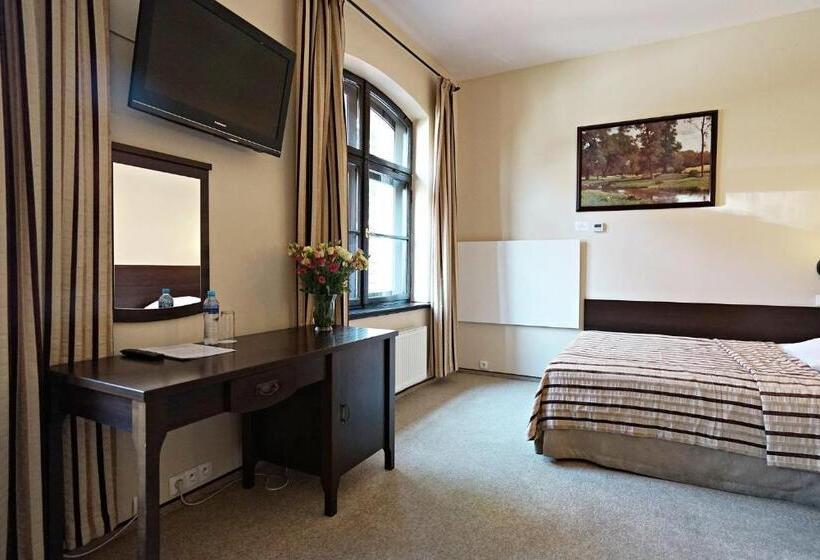 בית מלון כפרי Zamek Królewski We Wschowie