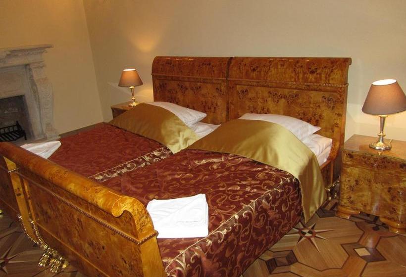 בית מלון כפרי Zamek W Baranowie Sandomierskim