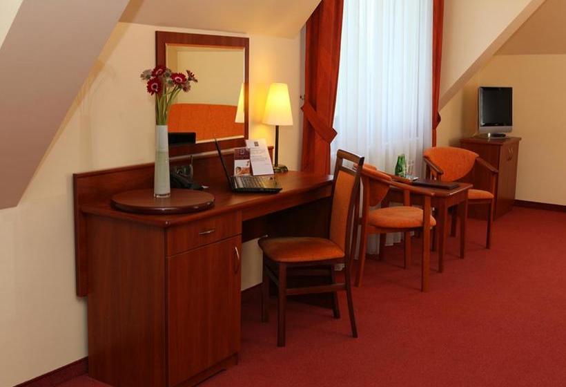 בית מלון כפרי Zawiercie