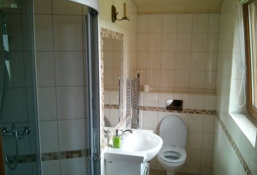 בית מלון כפרי Zbójna Debra