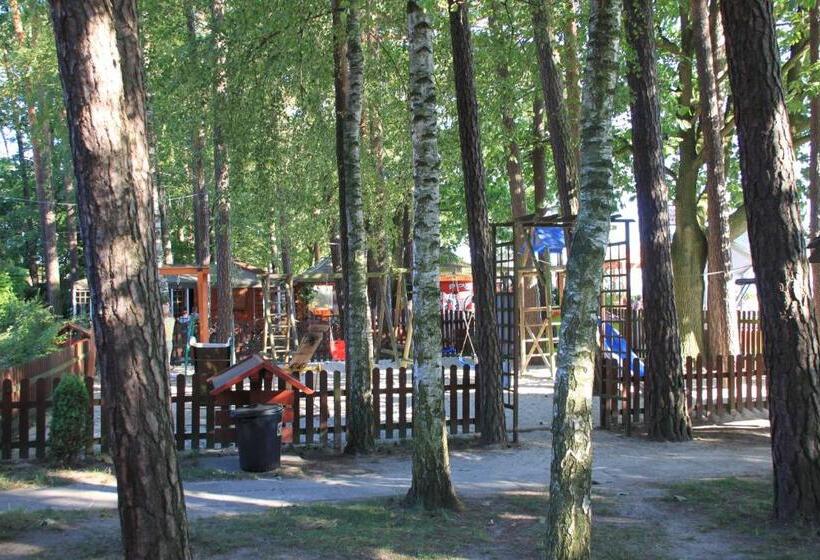 ホテル Zielony & Ow Borowik & Pensjonat Manhattan   Centrum Rekreacji I Wypoczynku Gastrotur