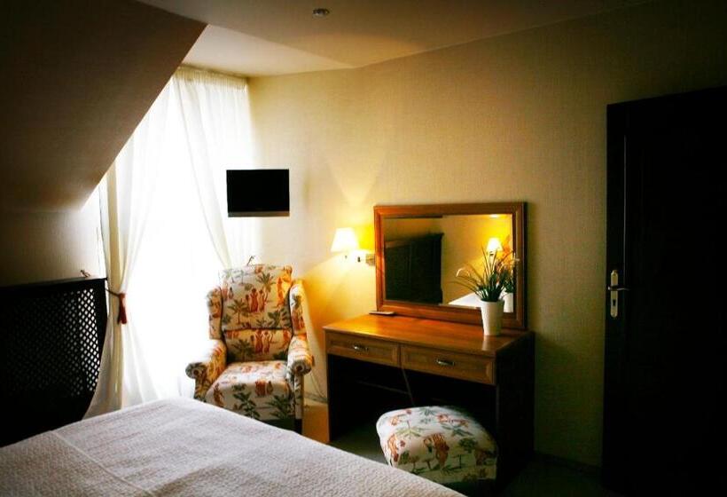 בית מלון כפרי Zorza