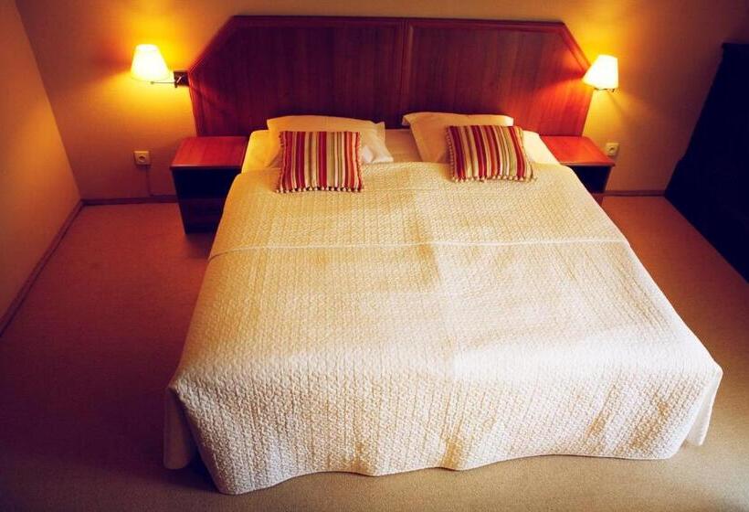 בית מלון כפרי Zorza