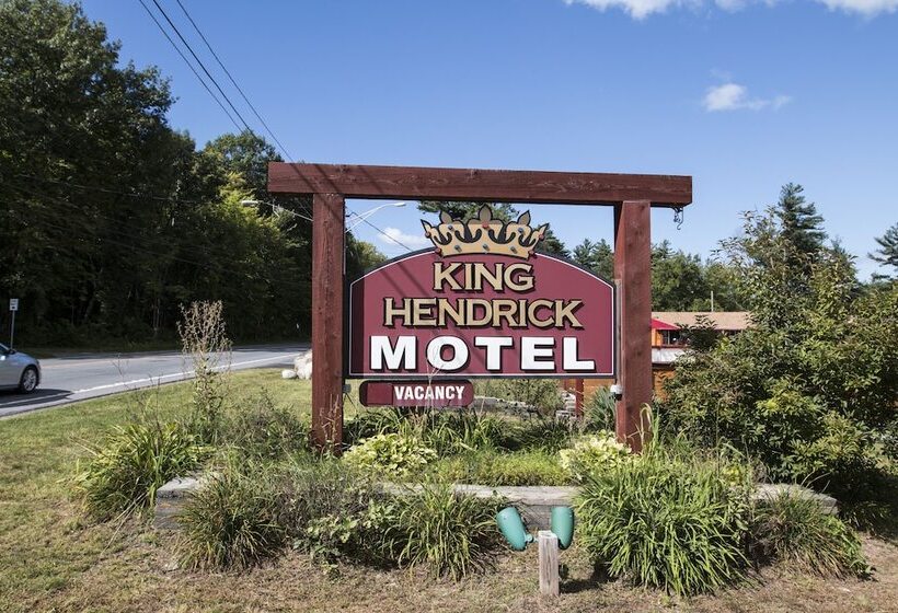 King Hendrick Motel And Suites