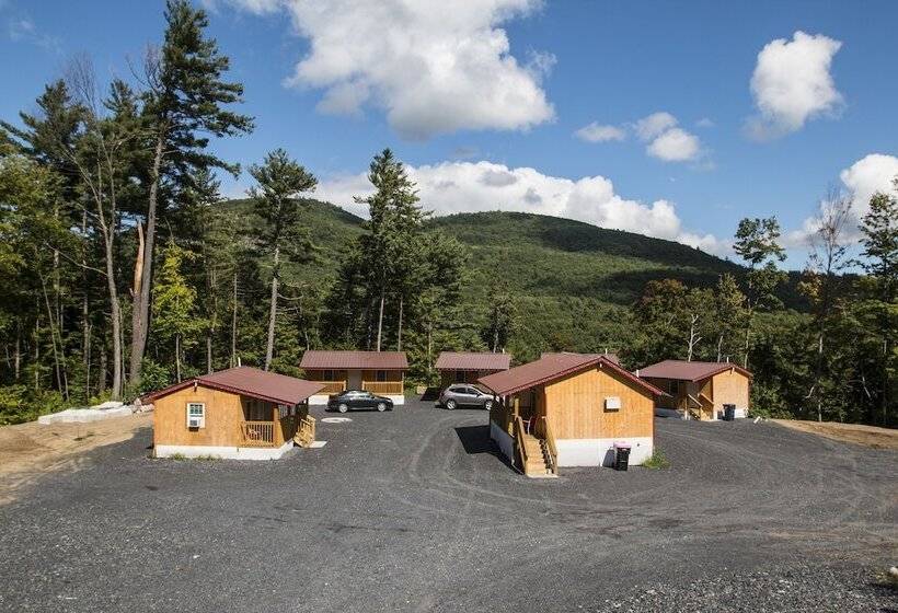 King Hendrick Motel And Suites