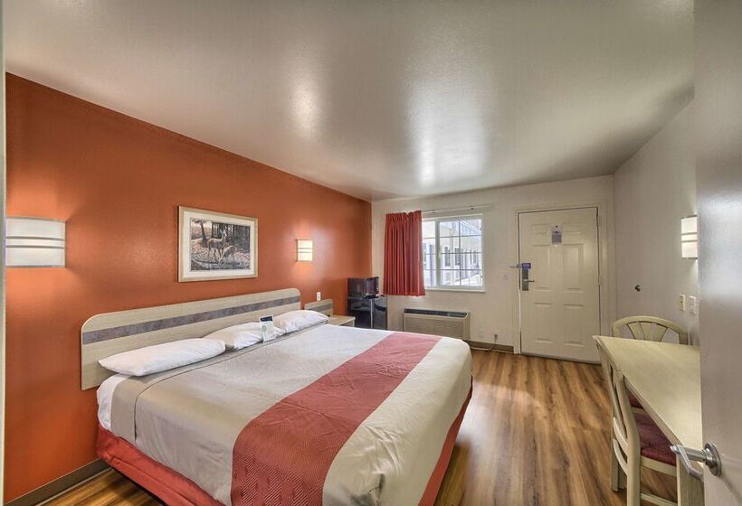 Motel 6kerrville, Tx