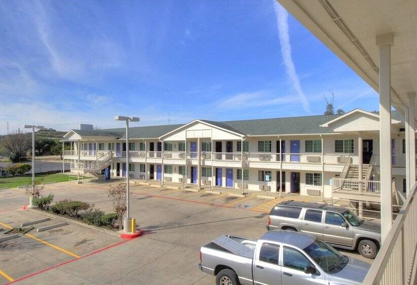 Motel 6kerrville, Tx