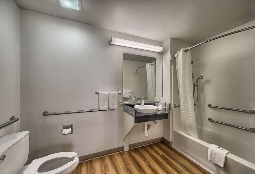 Motel 6kerrville, Tx