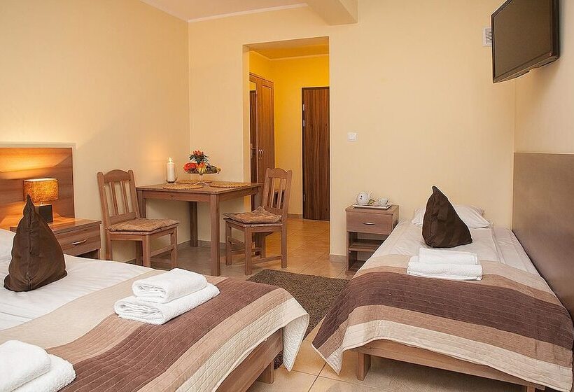 Planeta Hotel & Restauracja