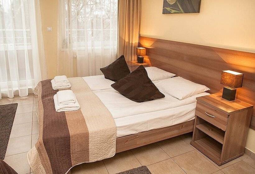 Planeta Hotel & Restauracja