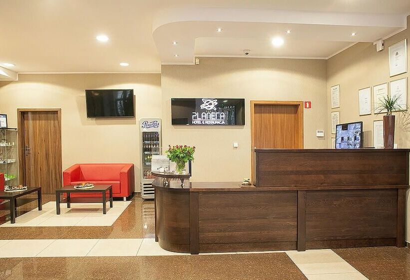 Planeta Hotel & Restauracja