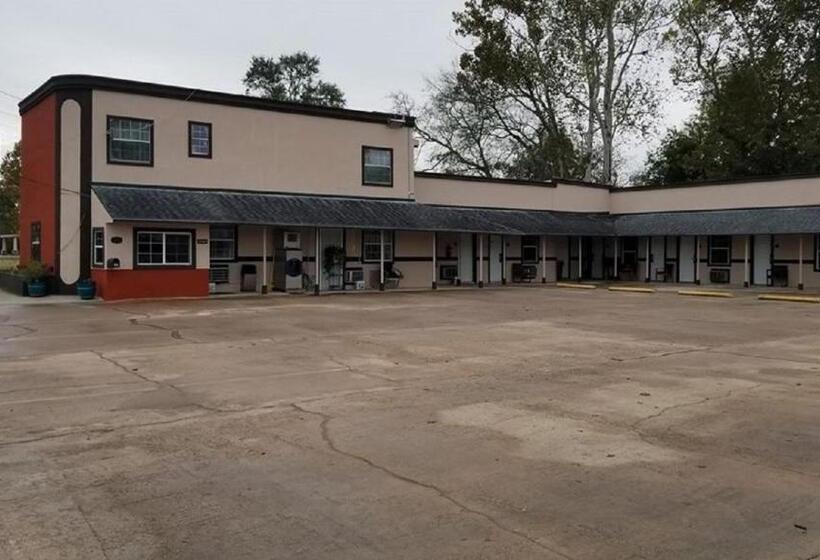 Relax Inn Motel Kountze