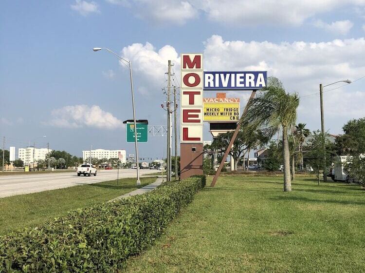 Riviera Motel