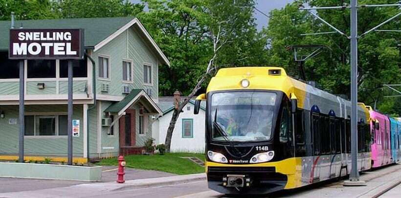 Snelling Motel