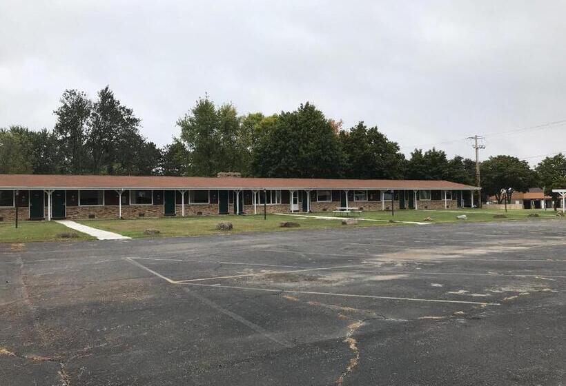 Spinning Wheel Motel