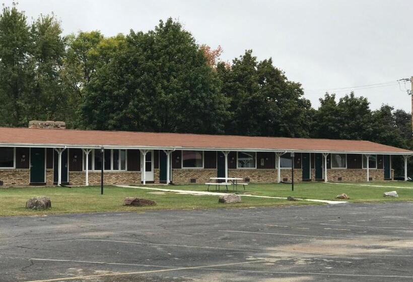 Spinning Wheel Motel