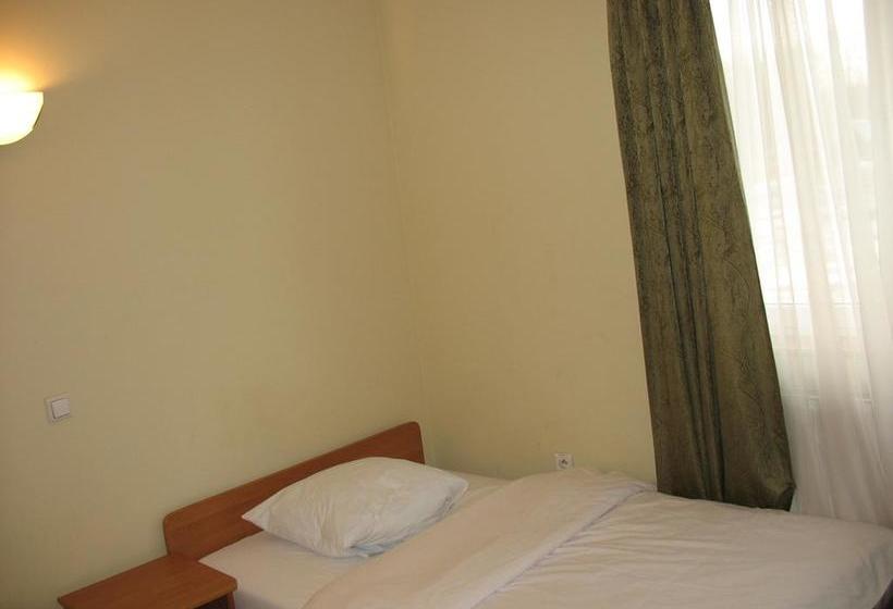 فندق Taurus Pilzno