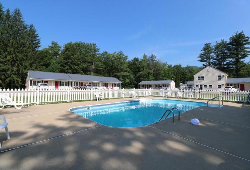 The Villager Motel