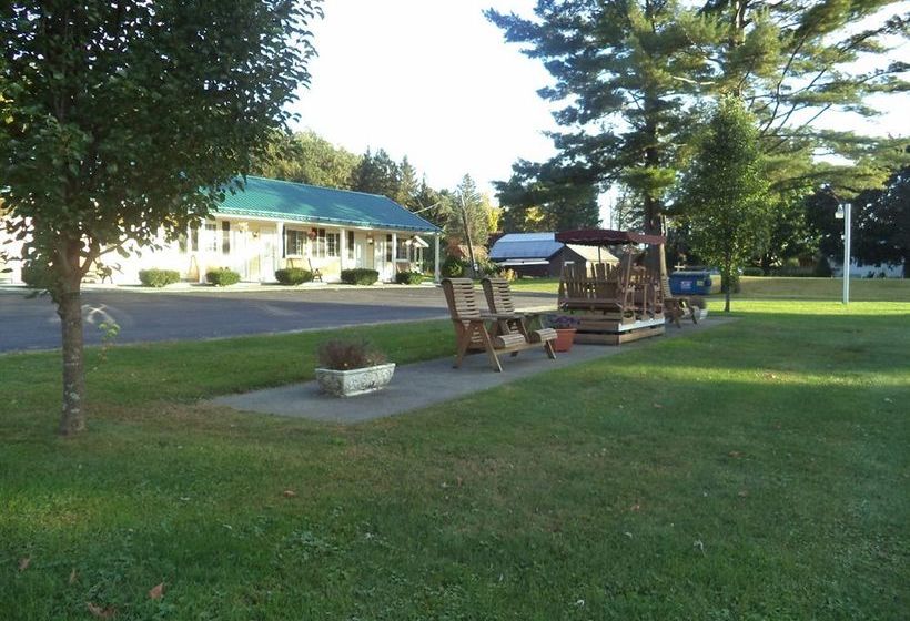 Weathervane Motel Lanesboro
