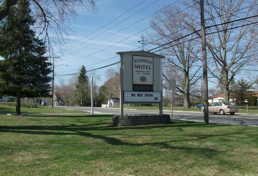 Weathervane Motel Lanesboro