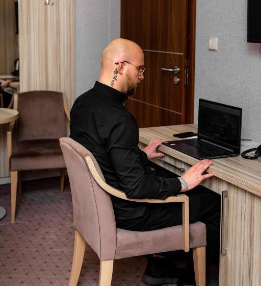 酒店 Aquarius Restaurant Wellness Spa