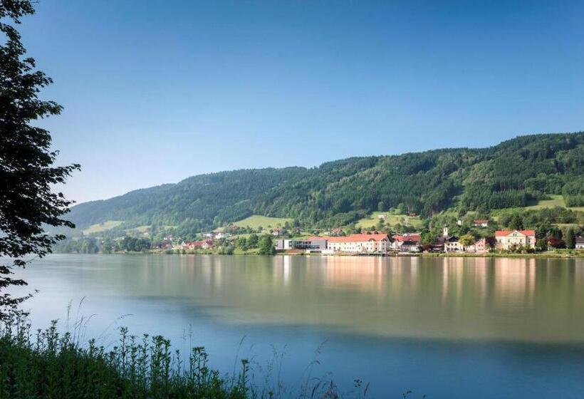 Wesenufer Hotel & Seminarkultur An Der Donau