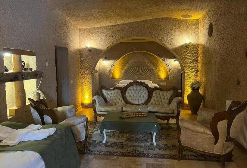 فندق صغير Yeşilöz Inn Cave Otel