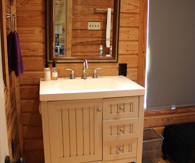 Auburn Bed And Breakfast