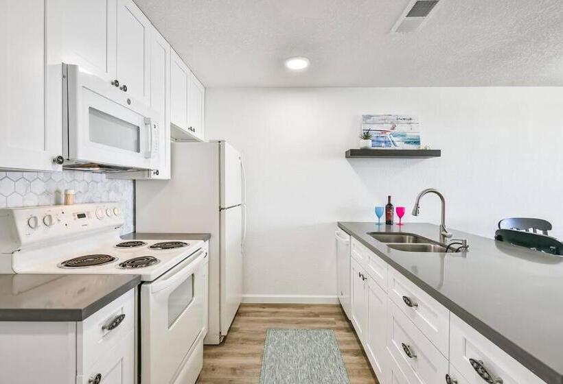 Baca Beach Escape Ii