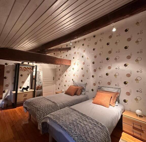 住宿加早餐  Chambres D Hôtes Les Vernayes