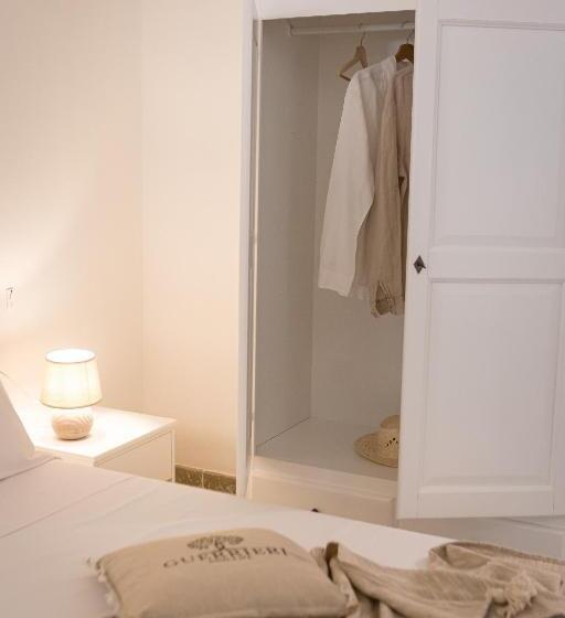 مبيت وإفطار Guerrieri Suites & Spa