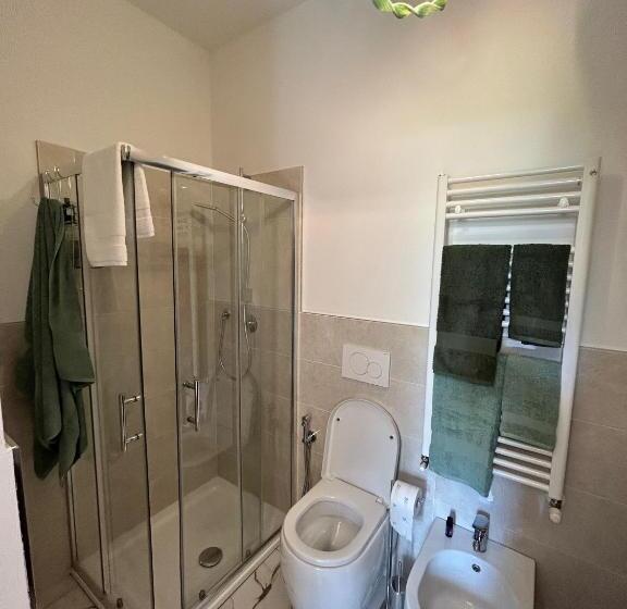 تختخواب و صبحانه La Casa Delle Querce