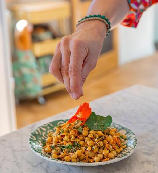 Bed and Breakfast La Fée Capucine Chambres Et Table D Hôtes Espace Bien être Et Massages