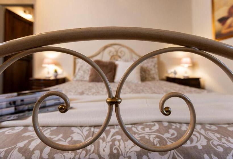 مبيت وإفطار Podere La Casella