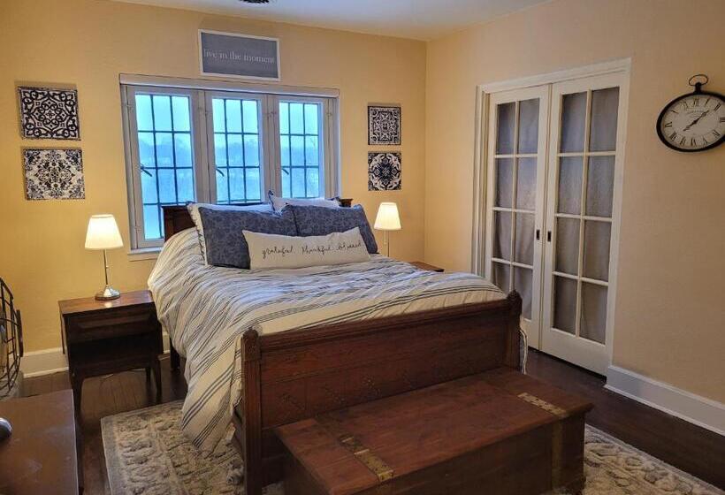 Bed and Breakfast The Brower House