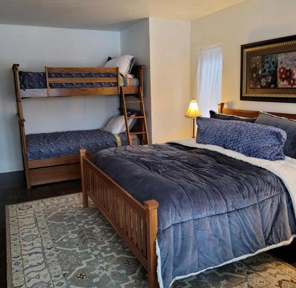 Bed and Breakfast The Brower House